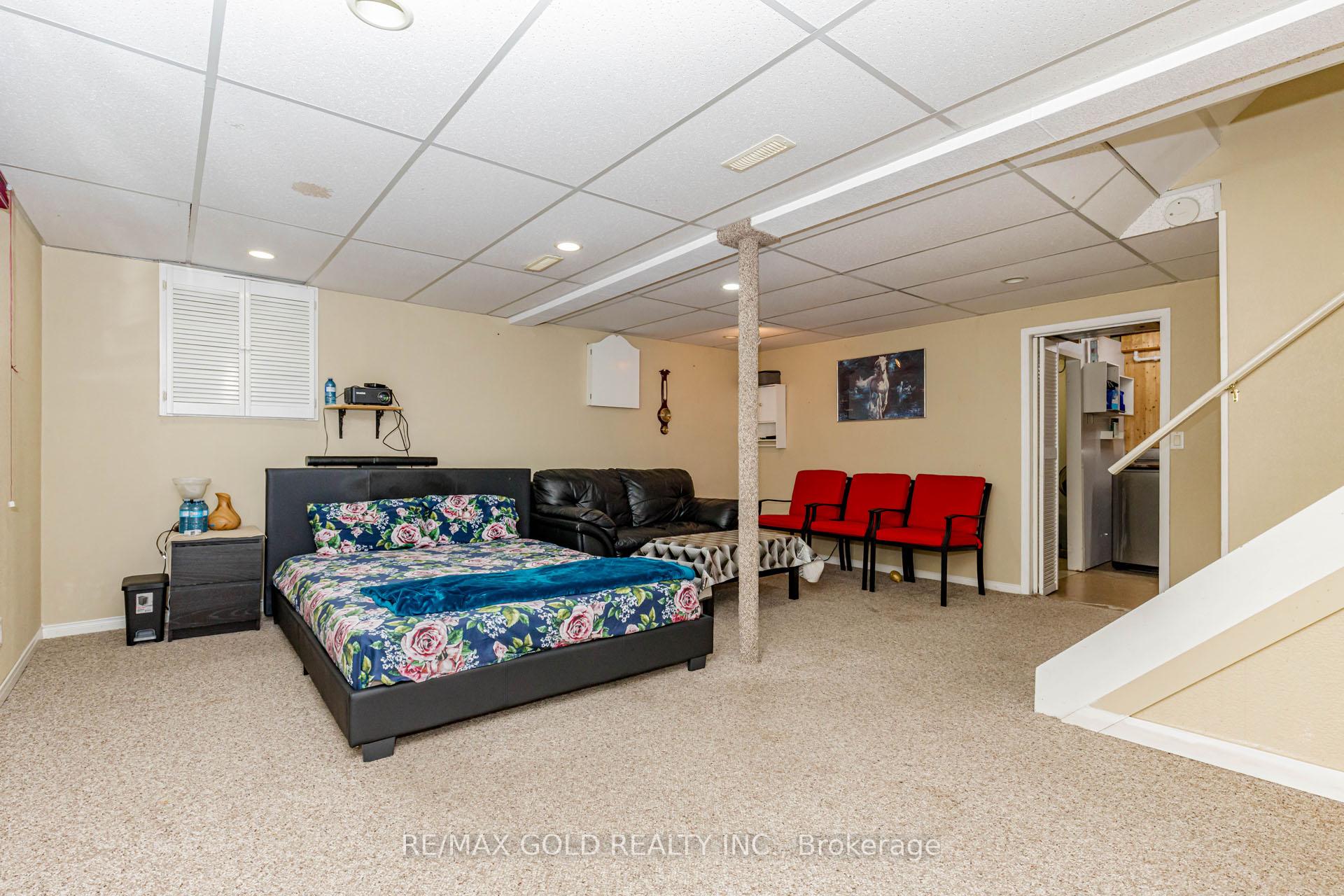 Photo 42 of 31 Gondola Crescent, Brampton, Northgate — HOMEH