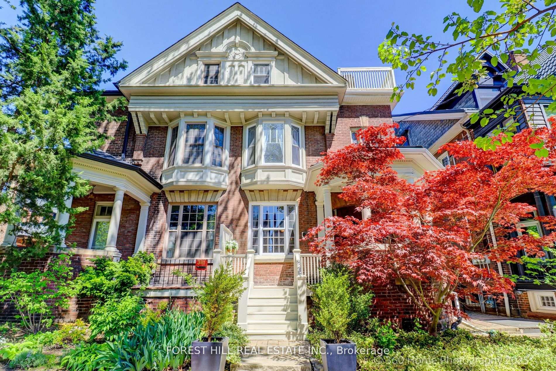 Photo of 379 Huron Street