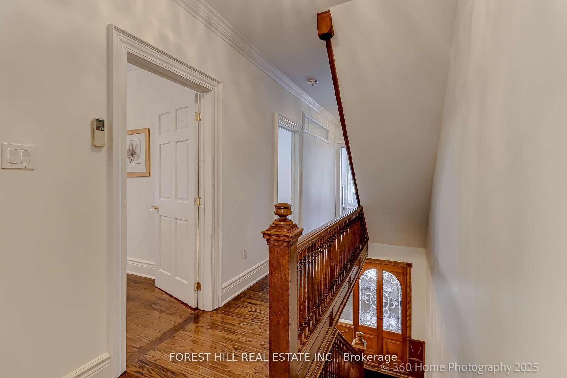 Photo 15 of 379 Huron Street, Toronto, University — HOMEH
