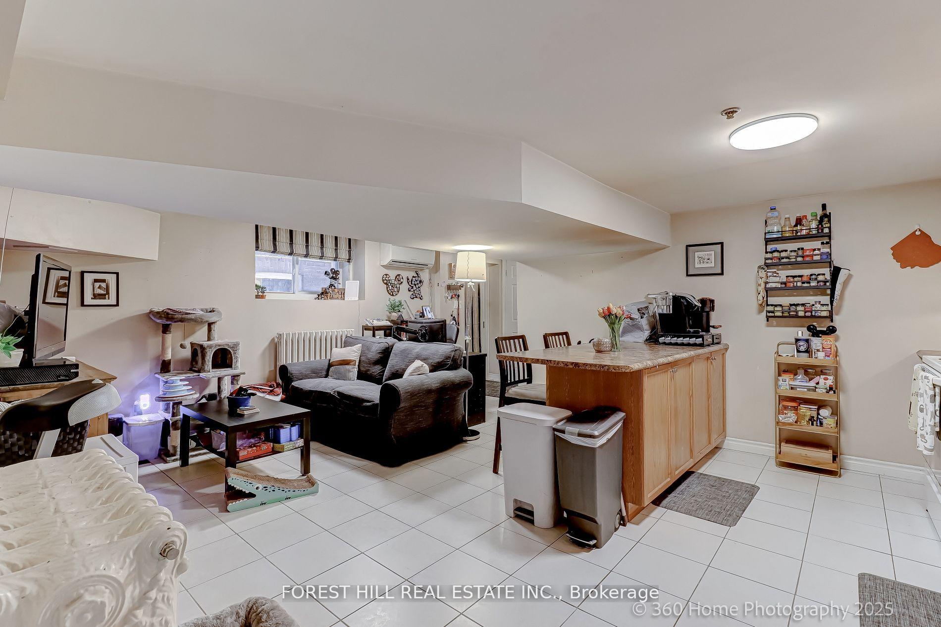 Photo 36 of 379 Huron Street, Toronto, University — HOMEH