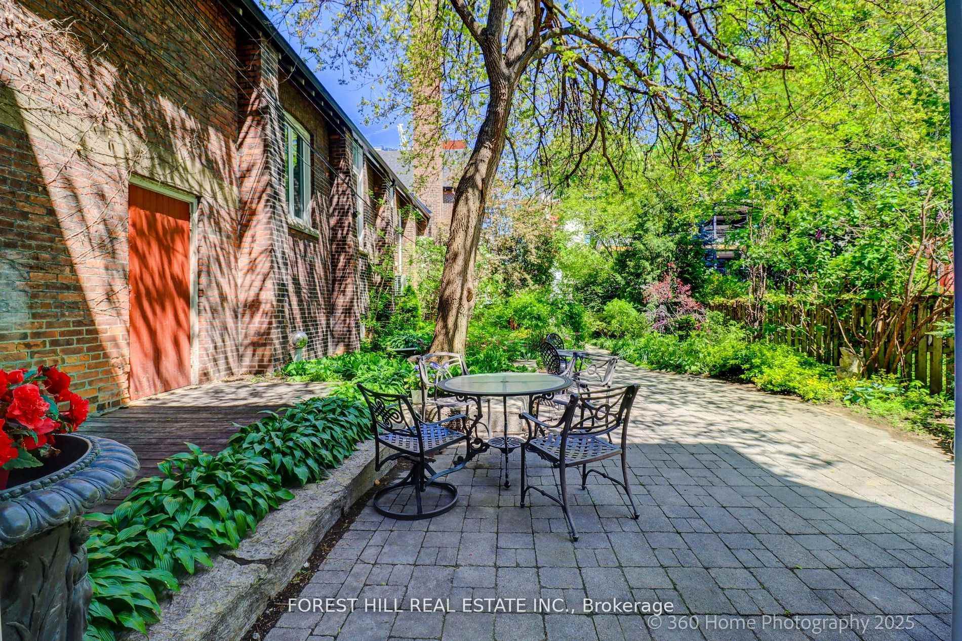 Photo 39 of 379 Huron Street, Toronto, University — HOMEH