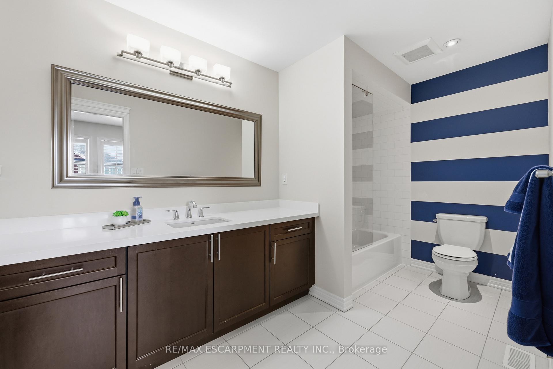 Photo 29 of 4645 Doug Wright Drive, Burlington, Alton — HOMEH