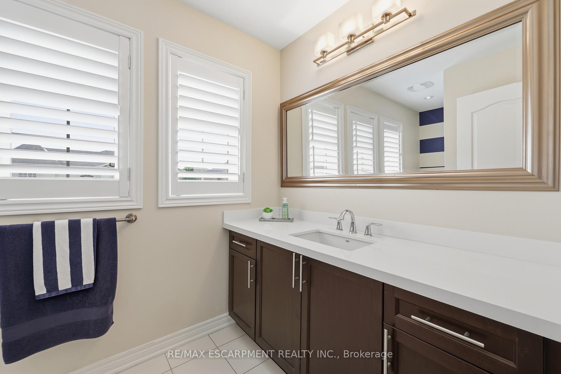 Photo 32 of 4645 Doug Wright Drive, Burlington, Alton — HOMEH