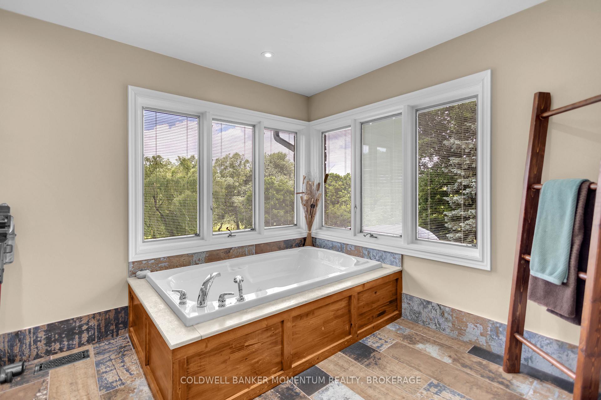 Photo 19 of 1285 Cockshutt Road, R.R. # 4, Norfolk, Townsend — HOMEH