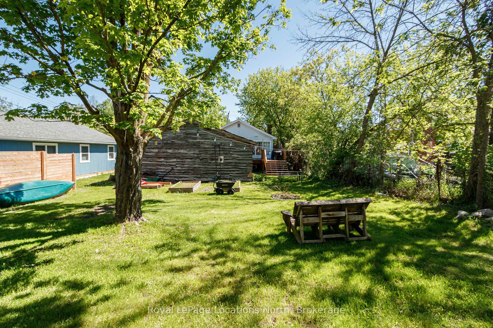 Photo 16 of 46 Fourth Street W, Midland — HOMEH