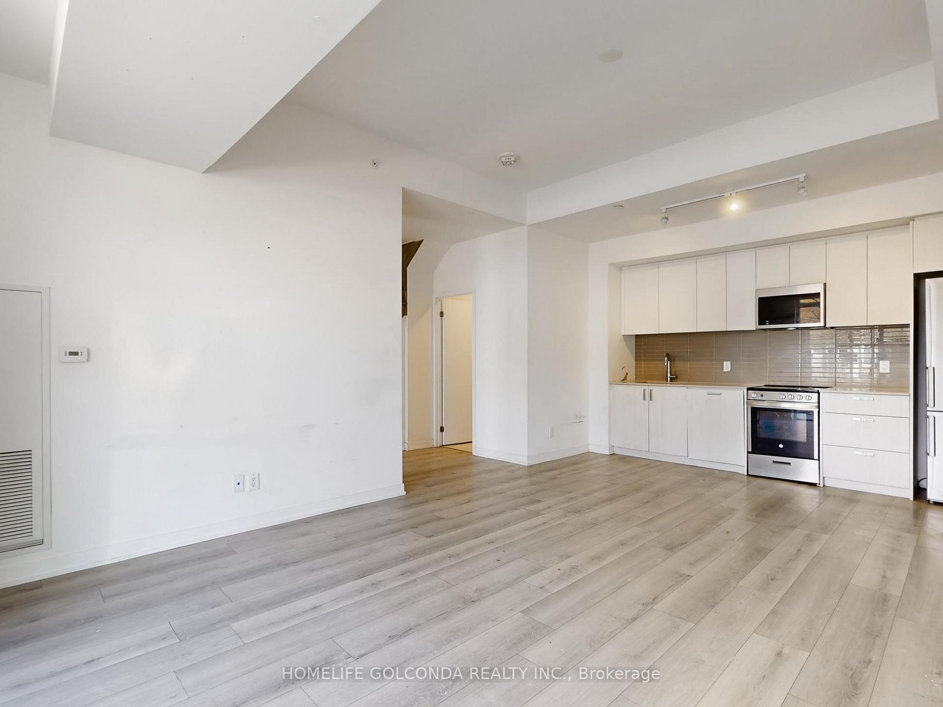 Photo 11 of Unit 107, 117 Ford Street S, Toronto, Weston-Pellam Park — HOMEH
