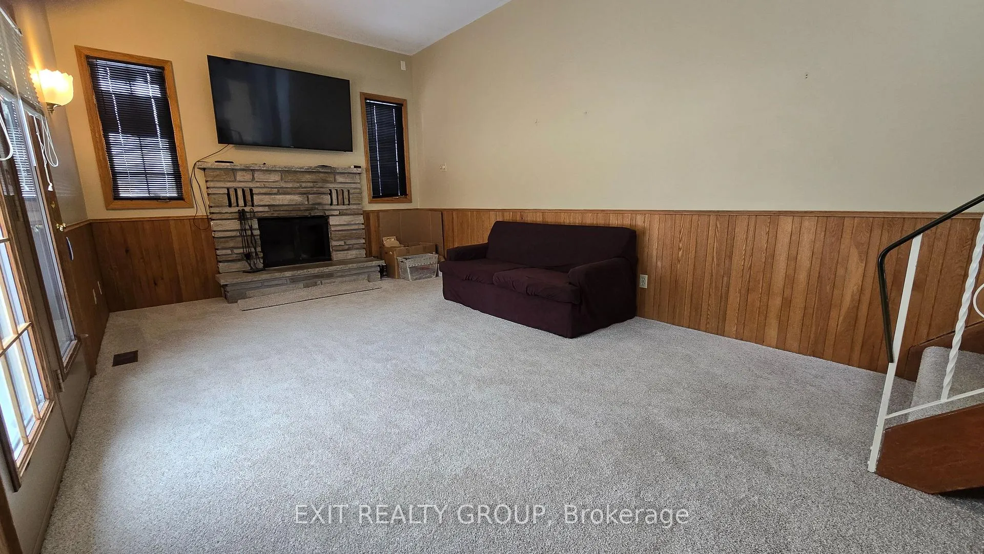 Photo 8 of 152 Chatterton Valley Crescent, Quinte West, Sidney Ward — HOMEH