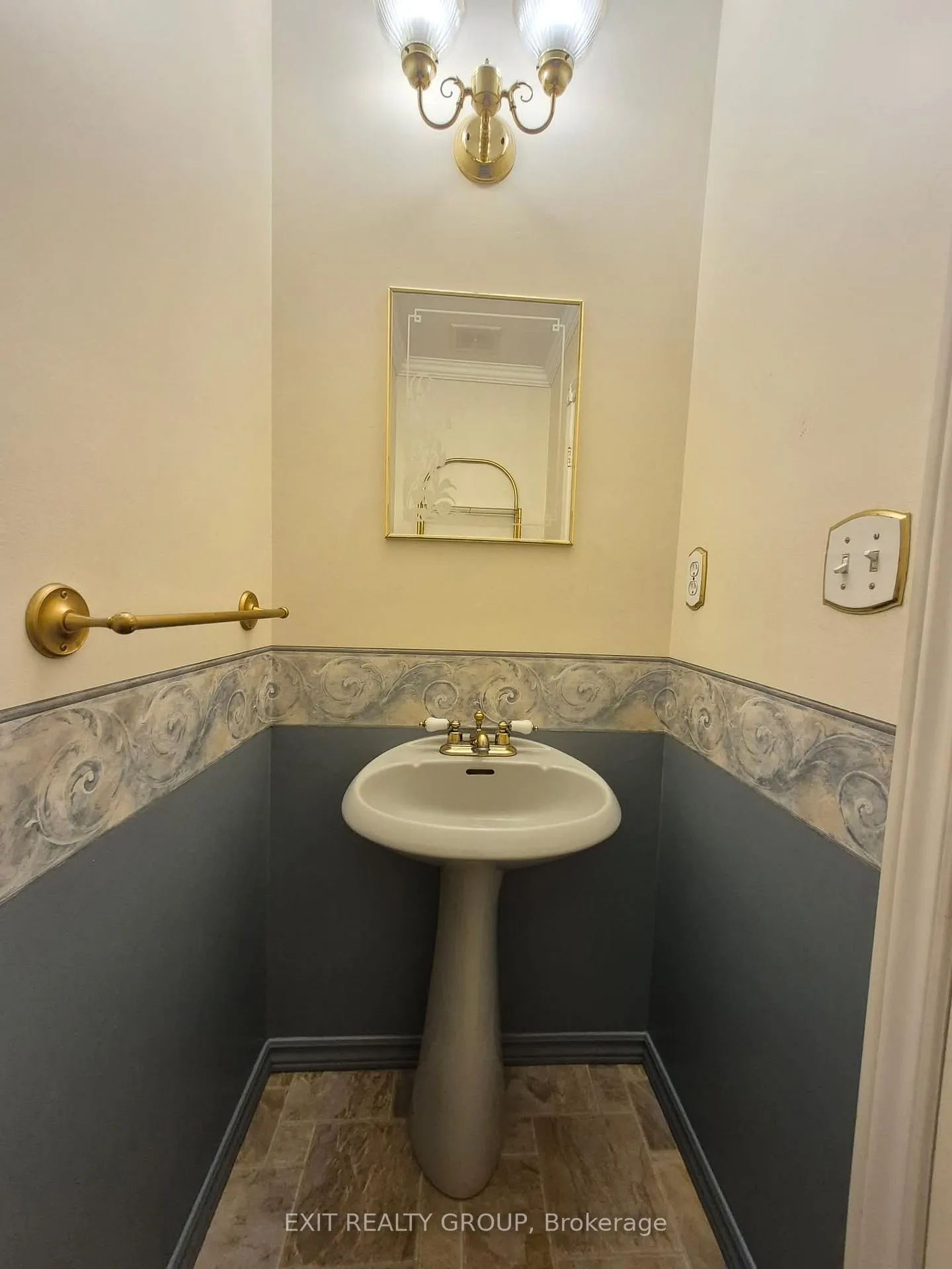 Photo 31 of 152 Chatterton Valley Crescent, Quinte West, Sidney Ward — HOMEH