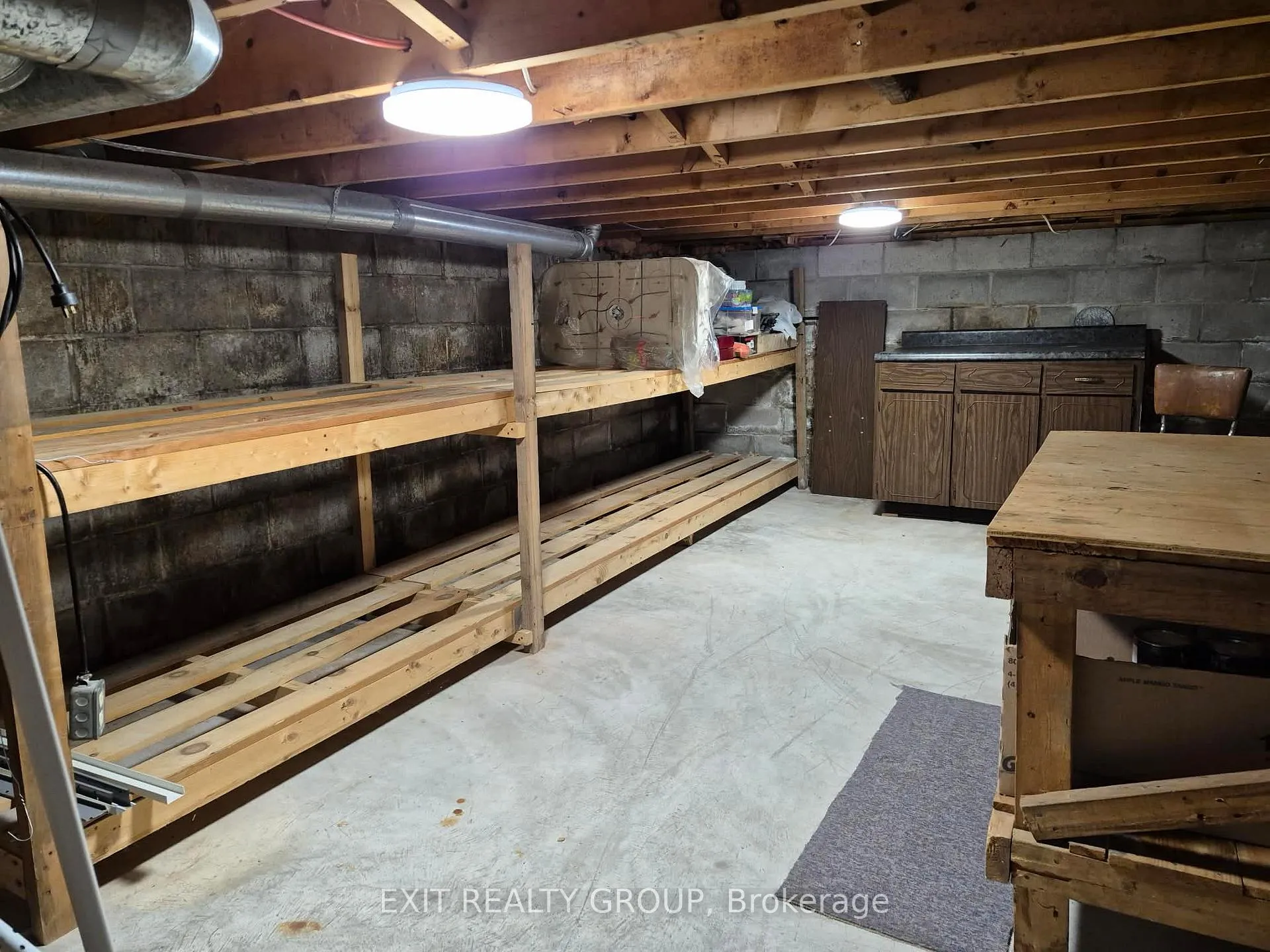 Photo 35 of 152 Chatterton Valley Crescent, Quinte West, Sidney Ward — HOMEH