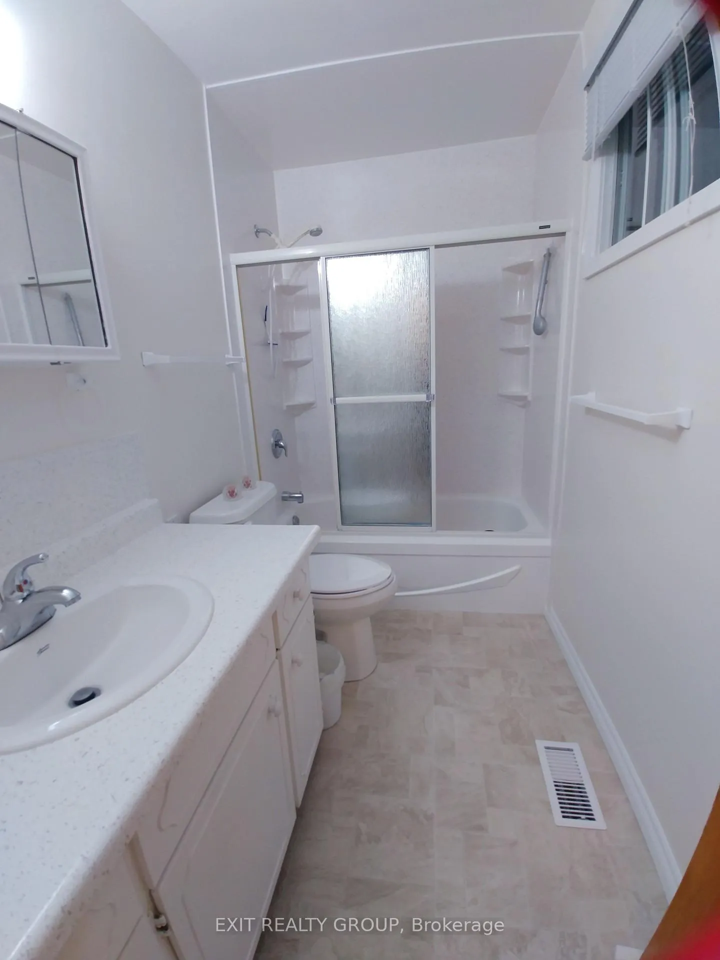 Photo 42 of 152 Chatterton Valley Crescent, Quinte West, Sidney Ward — HOMEH