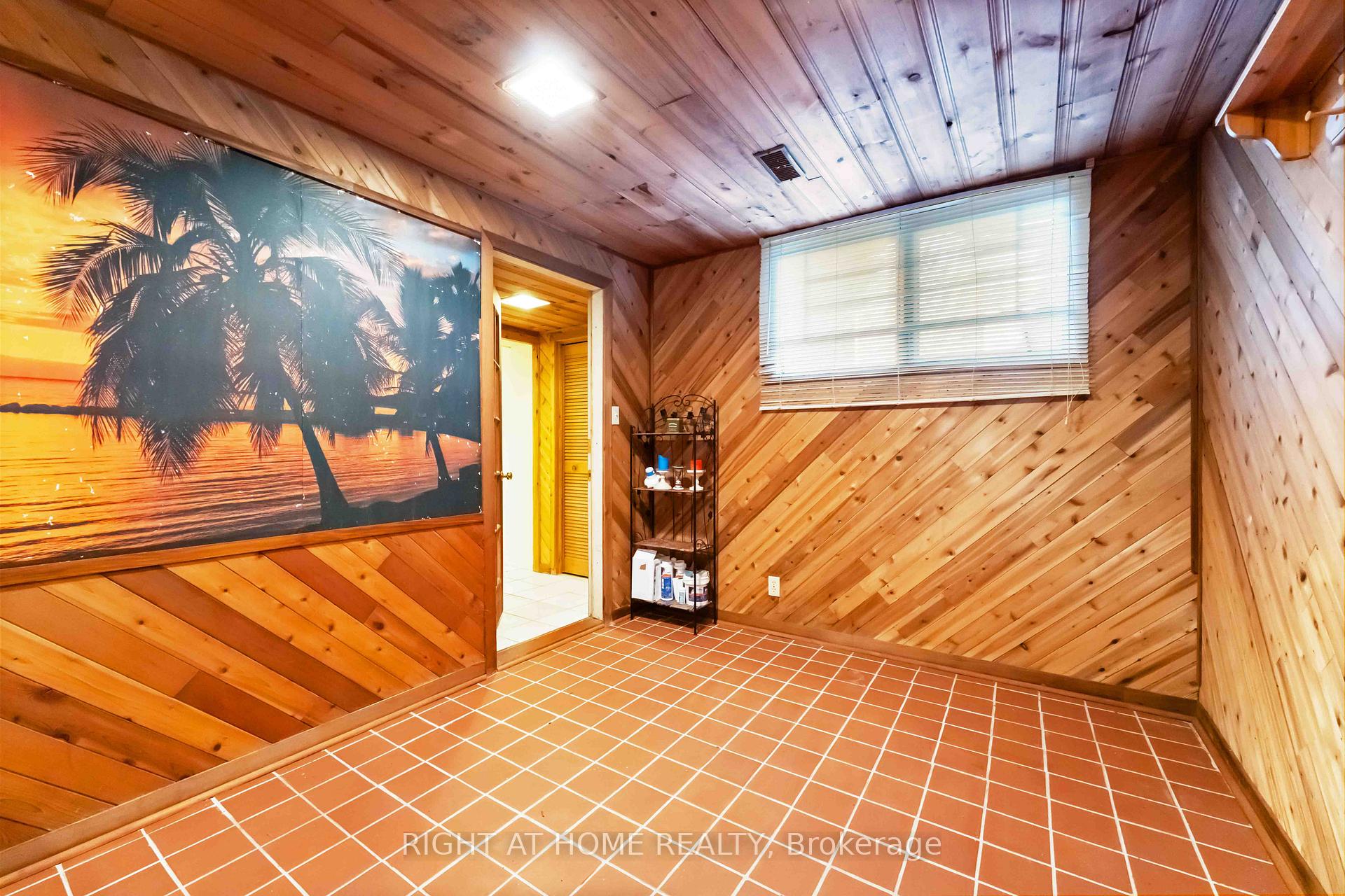 Photo 30 of 2221 Circle Place, Ottawa, Elmvale Acres/Urbandale — HOMEH