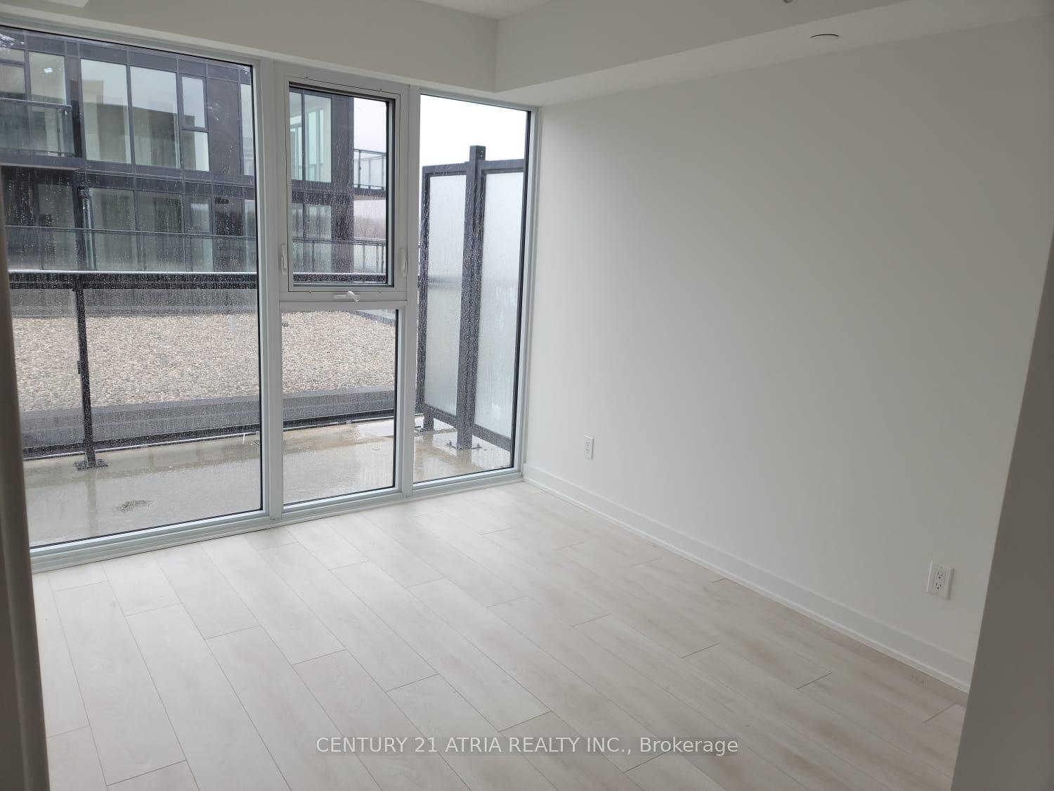 Photo 5 of Unit B522, 1119 Cooke Boulevard, Burlington, LaSalle — HOMEH