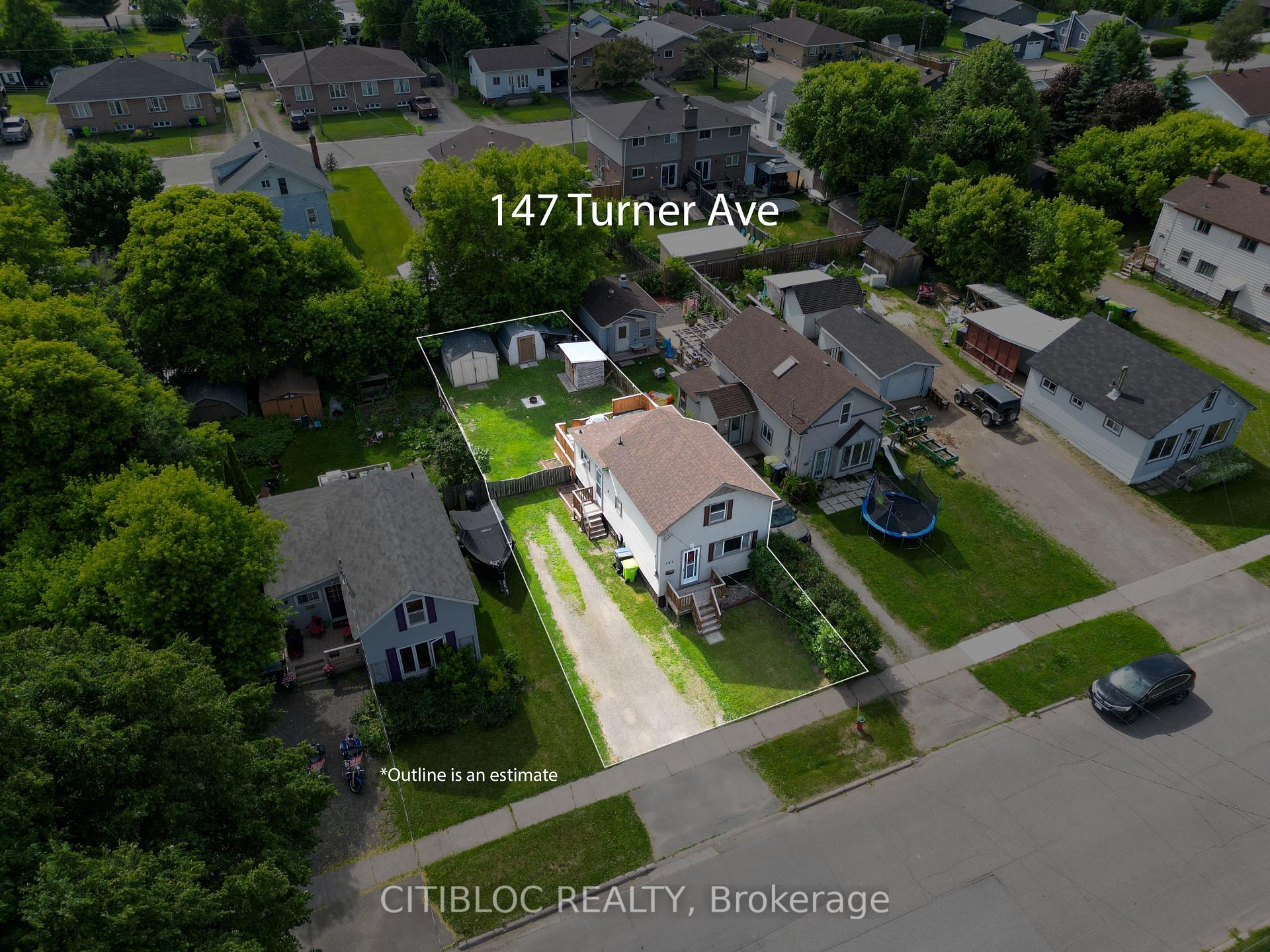 Photo 3 of 147 Turner Avenue, Sault Ste Marie, West — HOMEH