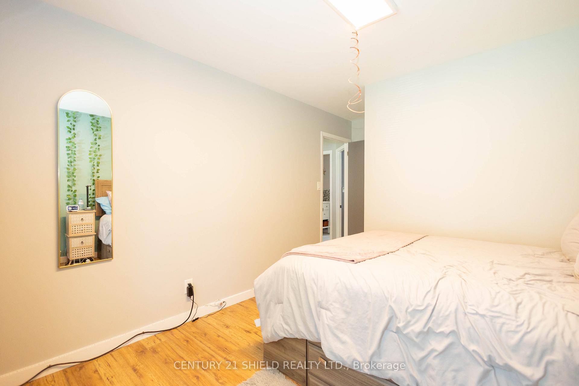 Photo 21 of 610 Dundas Crescent, Cornwall, Cornwall — HOMEH