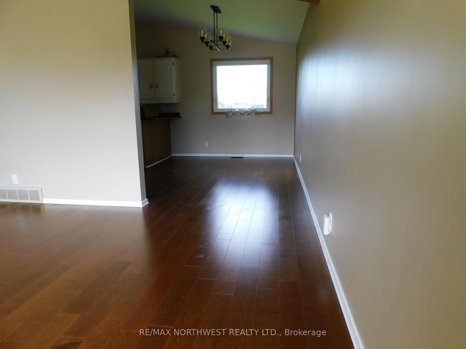 Photo 6 of 61 Wood Street, Dryden, Riverview — HOMEH