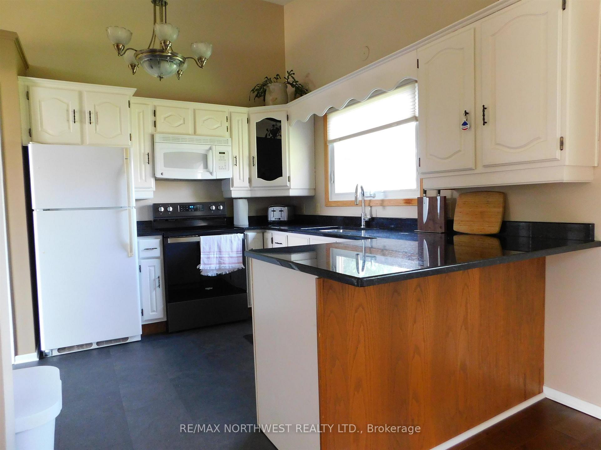 Photo 7 of 61 Wood Street, Dryden, Riverview — HOMEH