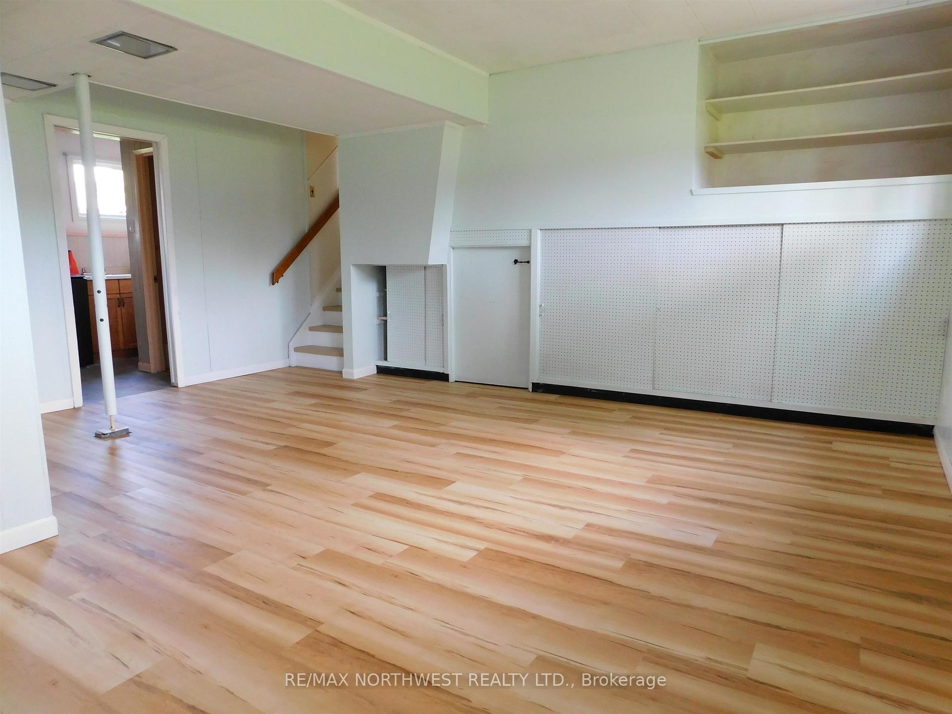 Photo 10 of 61 Wood Street, Dryden, Riverview — HOMEH