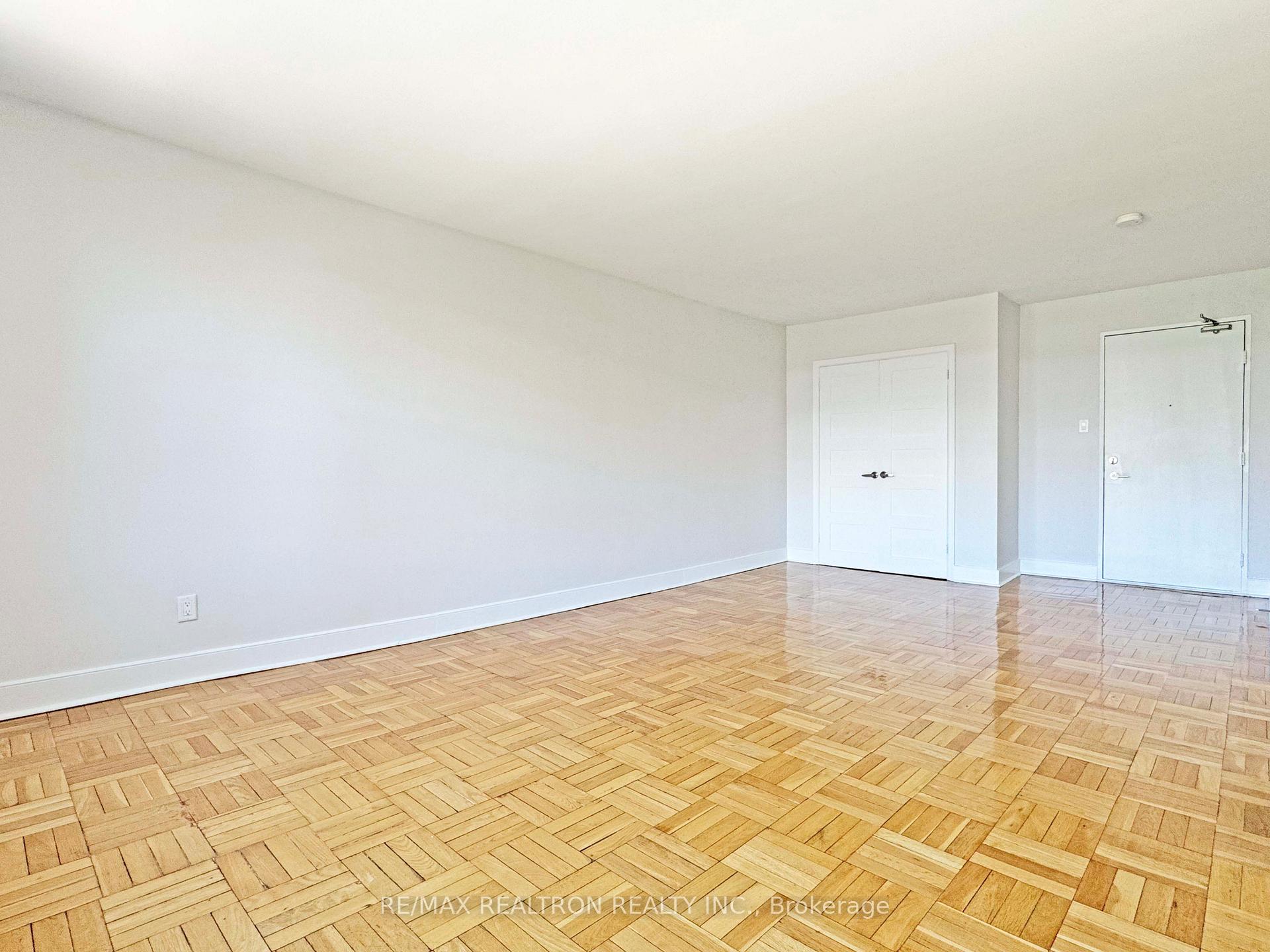Photo 17 of Unit 204, 1545 Bathurst Street, Toronto, Forest Hill South — HOMEH