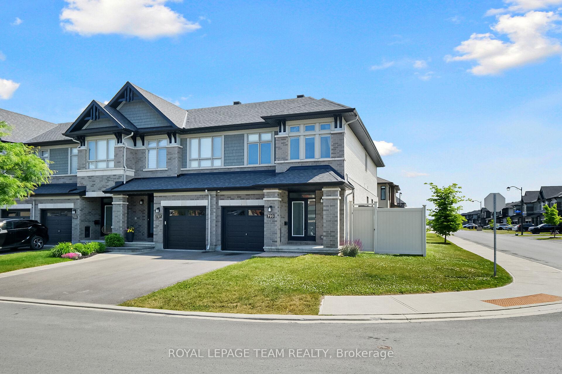 Photo 1 of 799 Cairn Crescent, Ottawa, Mer Bleue/Bradley Estates/Anderson Park — HOMEH
