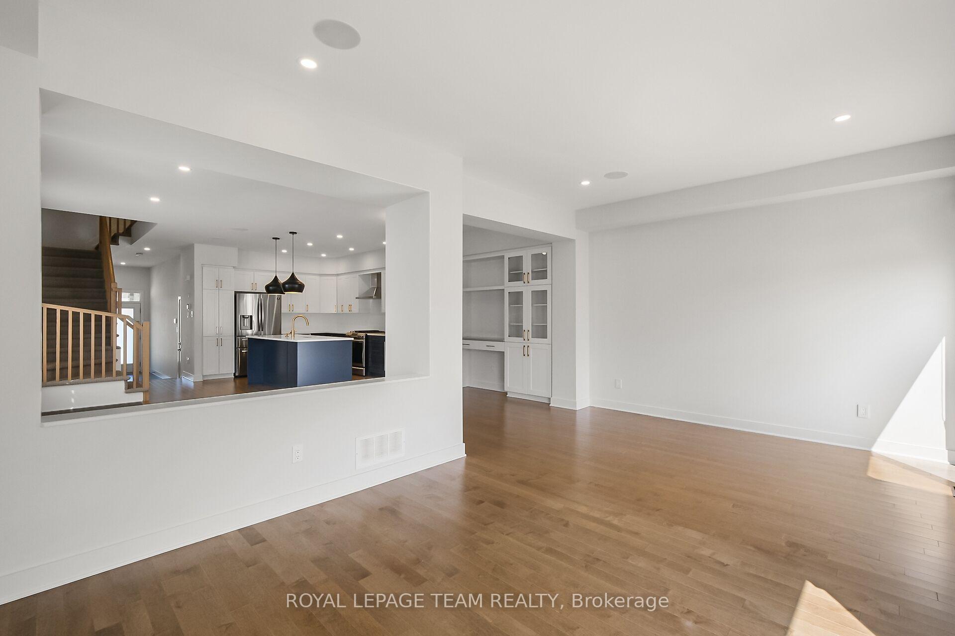 Photo 6 of 799 Cairn Crescent, Ottawa, Mer Bleue/Bradley Estates/Anderson Park — HOMEH