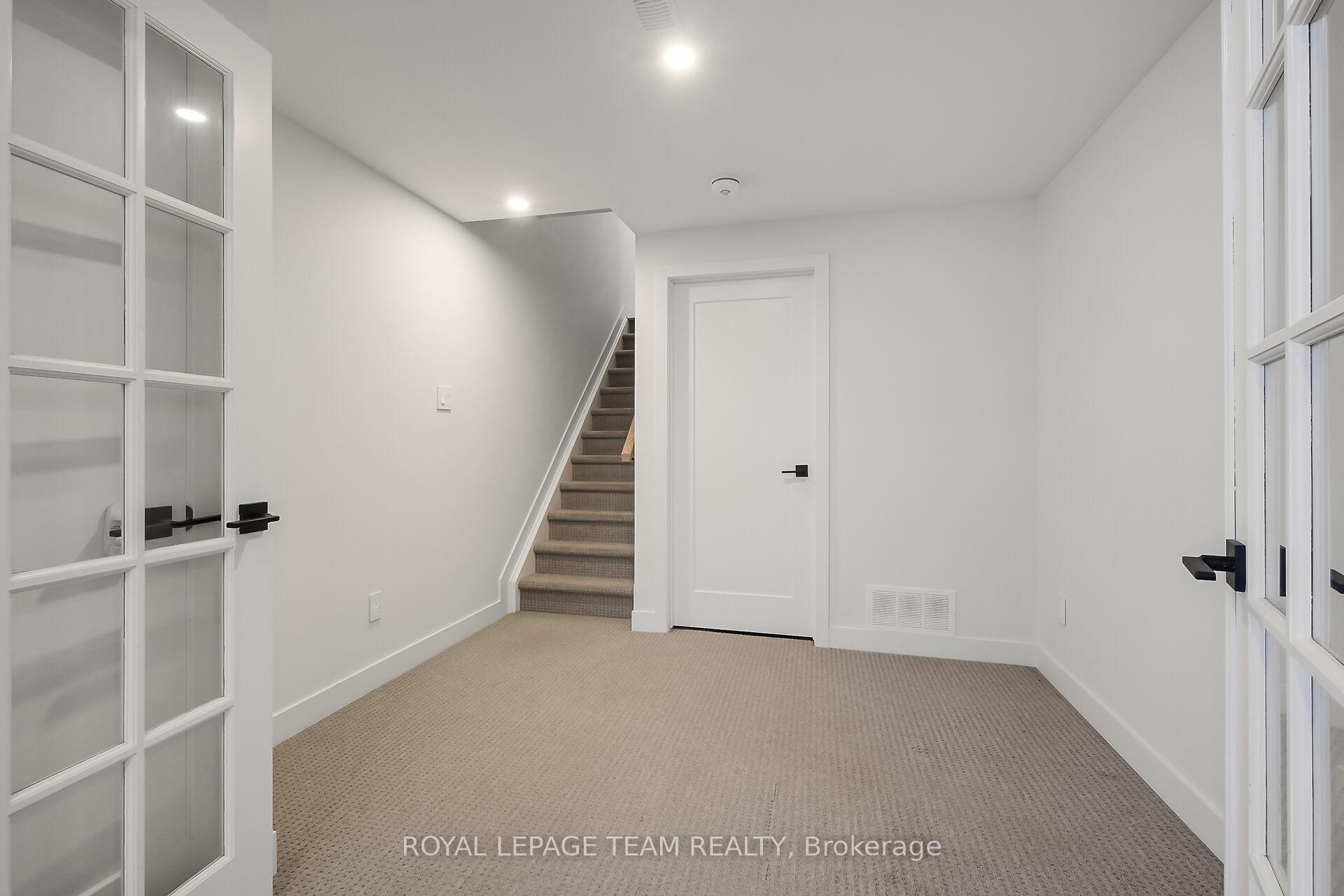 Photo 9 of 799 Cairn Crescent, Ottawa, Mer Bleue/Bradley Estates/Anderson Park — HOMEH