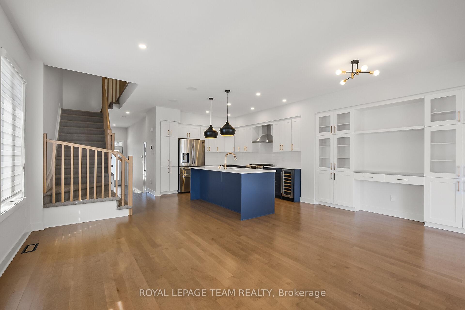 Photo 19 of 799 Cairn Crescent, Ottawa, Mer Bleue/Bradley Estates/Anderson Park — HOMEH