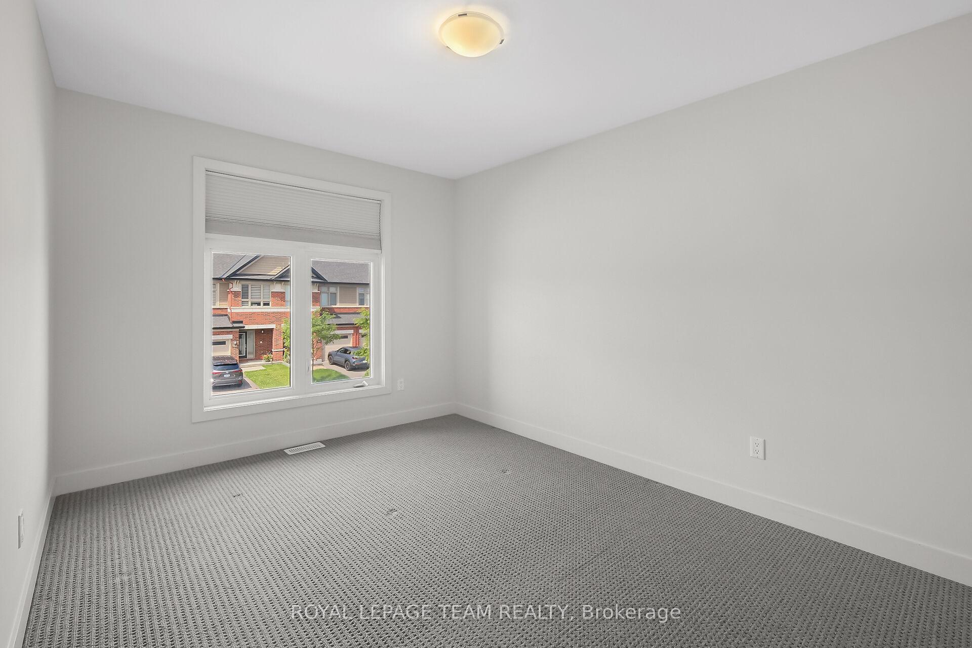 Photo 38 of 799 Cairn Crescent, Ottawa, Mer Bleue/Bradley Estates/Anderson Park — HOMEH