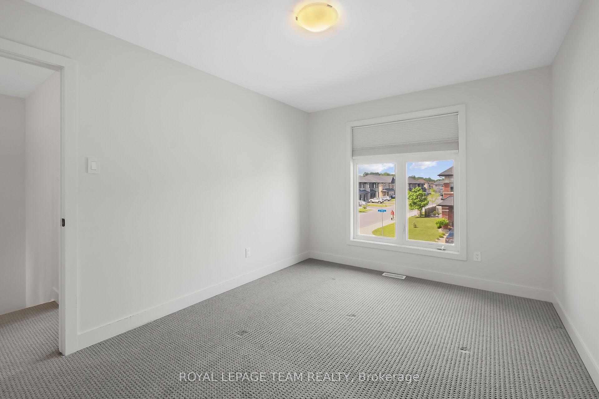 Photo 39 of 799 Cairn Crescent, Ottawa, Mer Bleue/Bradley Estates/Anderson Park — HOMEH