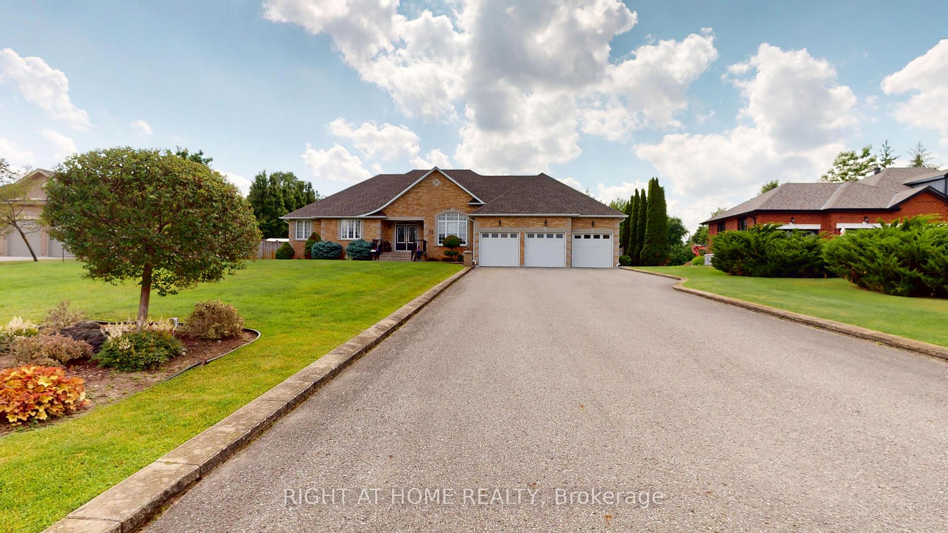 Photo of 35 Golfview Boulevard