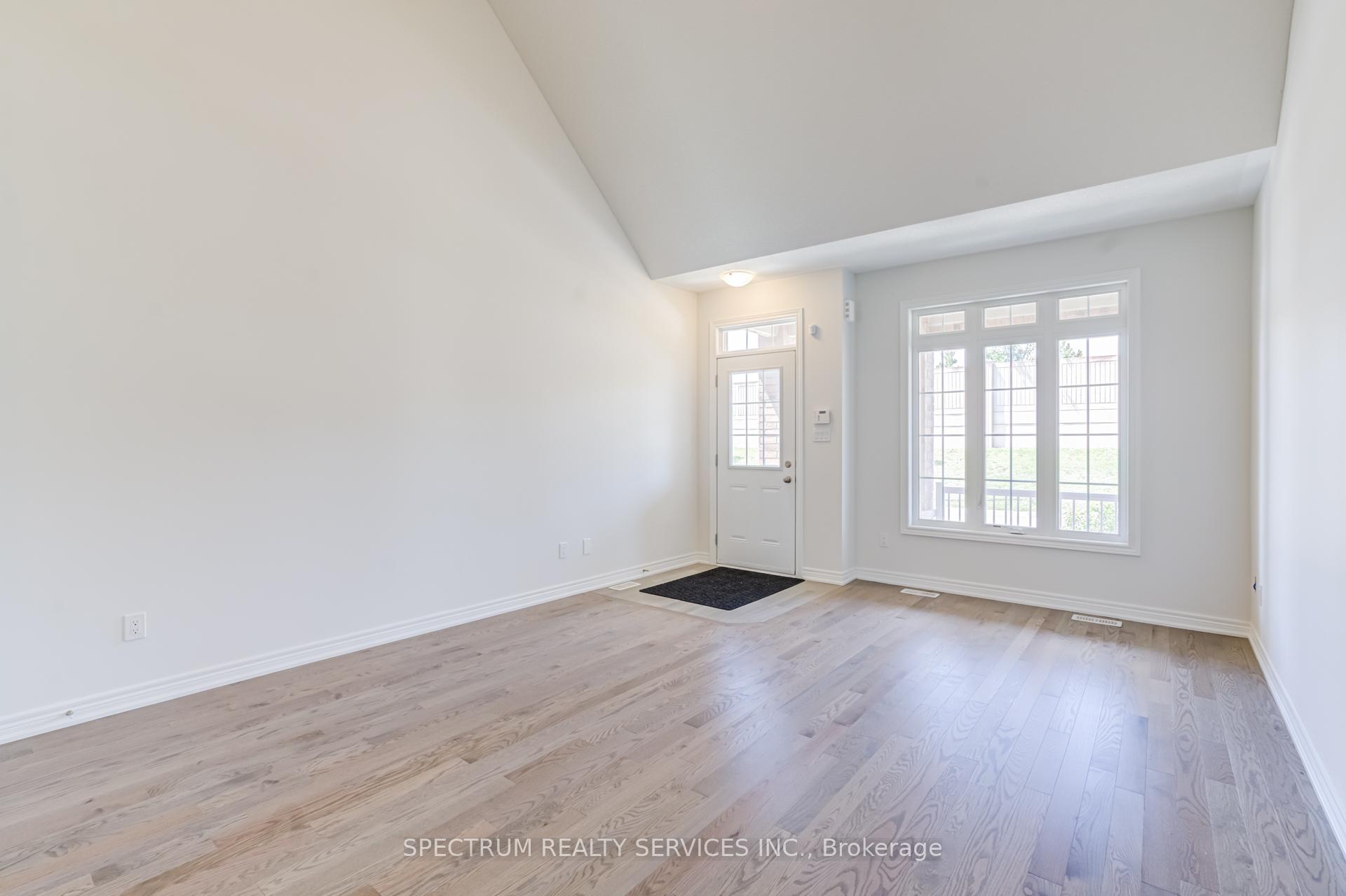 Photo 13 of 77 Muzzo Drive, Brampton, Sandringham-Wellington — HOMEH
