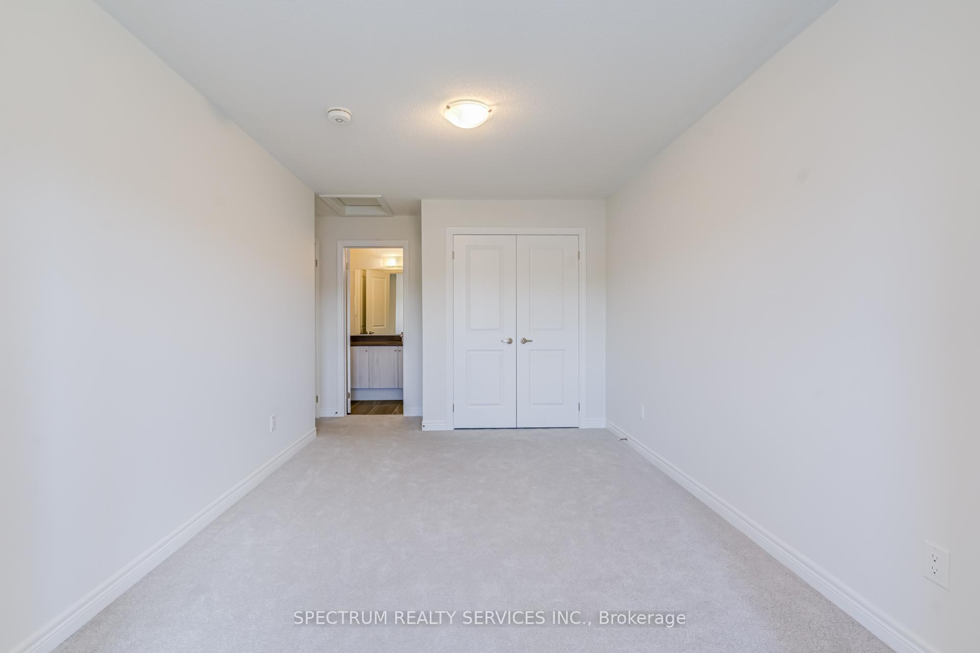 Photo 44 of 77 Muzzo Drive, Brampton, Sandringham-Wellington — HOMEH