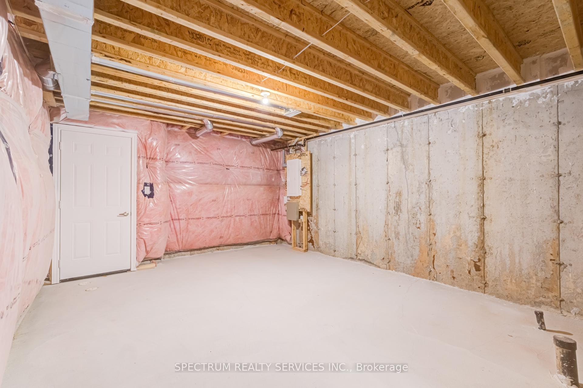 Photo 47 of 77 Muzzo Drive, Brampton, Sandringham-Wellington — HOMEH