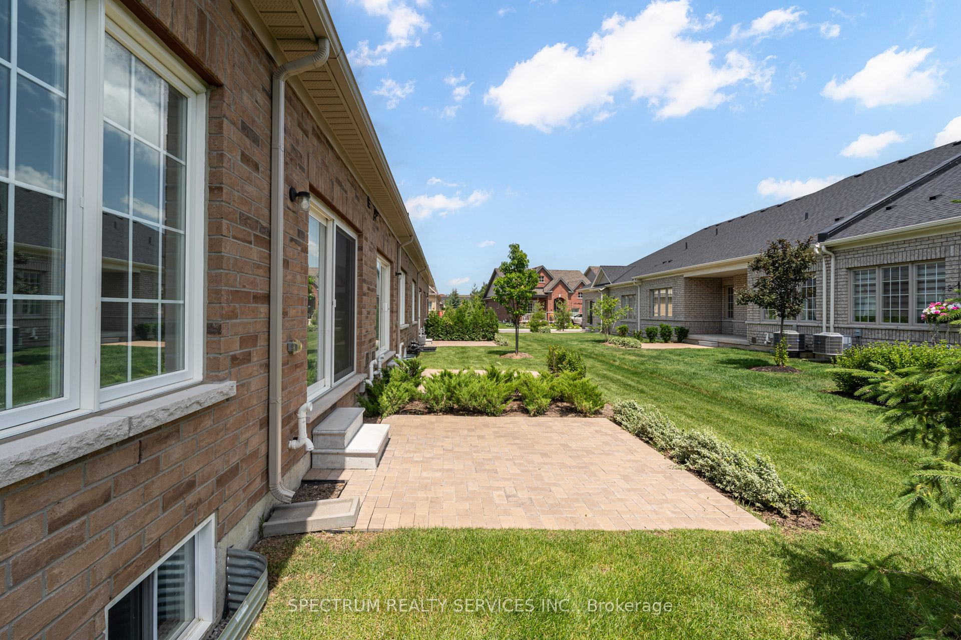 Photo 51 of 77 Muzzo Drive, Brampton, Sandringham-Wellington — HOMEH