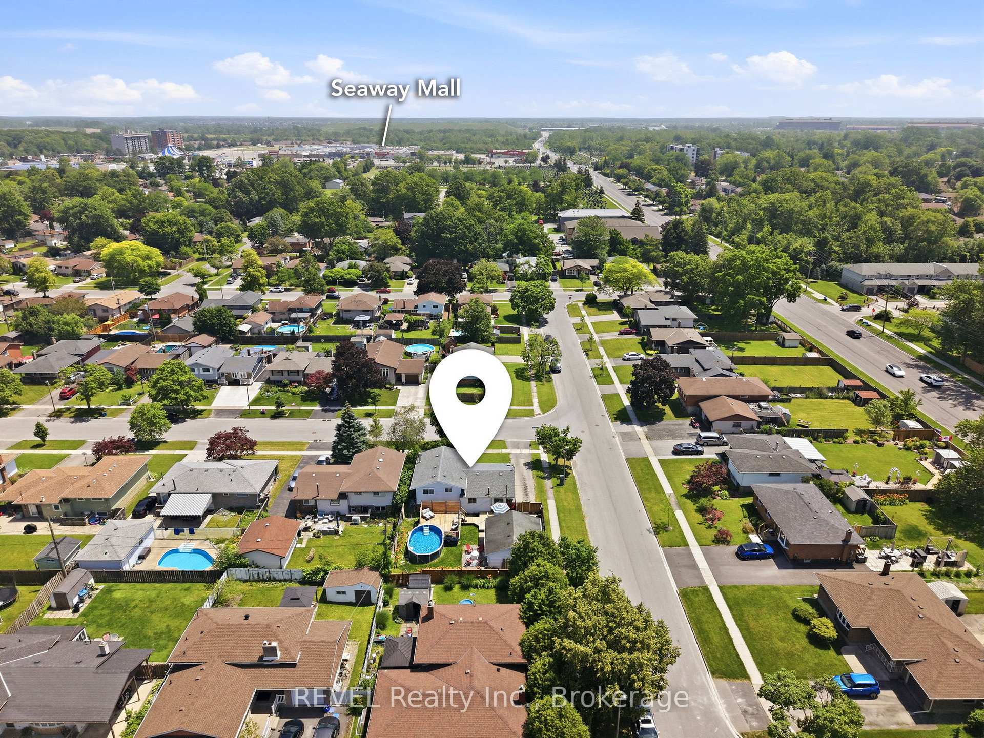 Photo 48 of 1 Idylwood Road, Welland, N. Welland — HOMEH