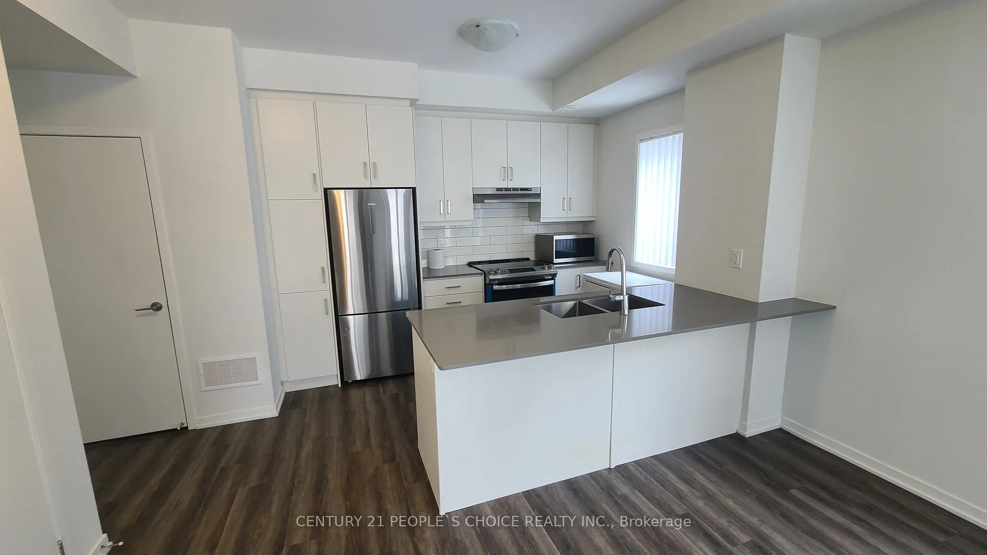 Photo 22 of Unit 183, 151 Honeycrisp Crescent, Vaughan, Vaughan Corporate Centre — HOMEH