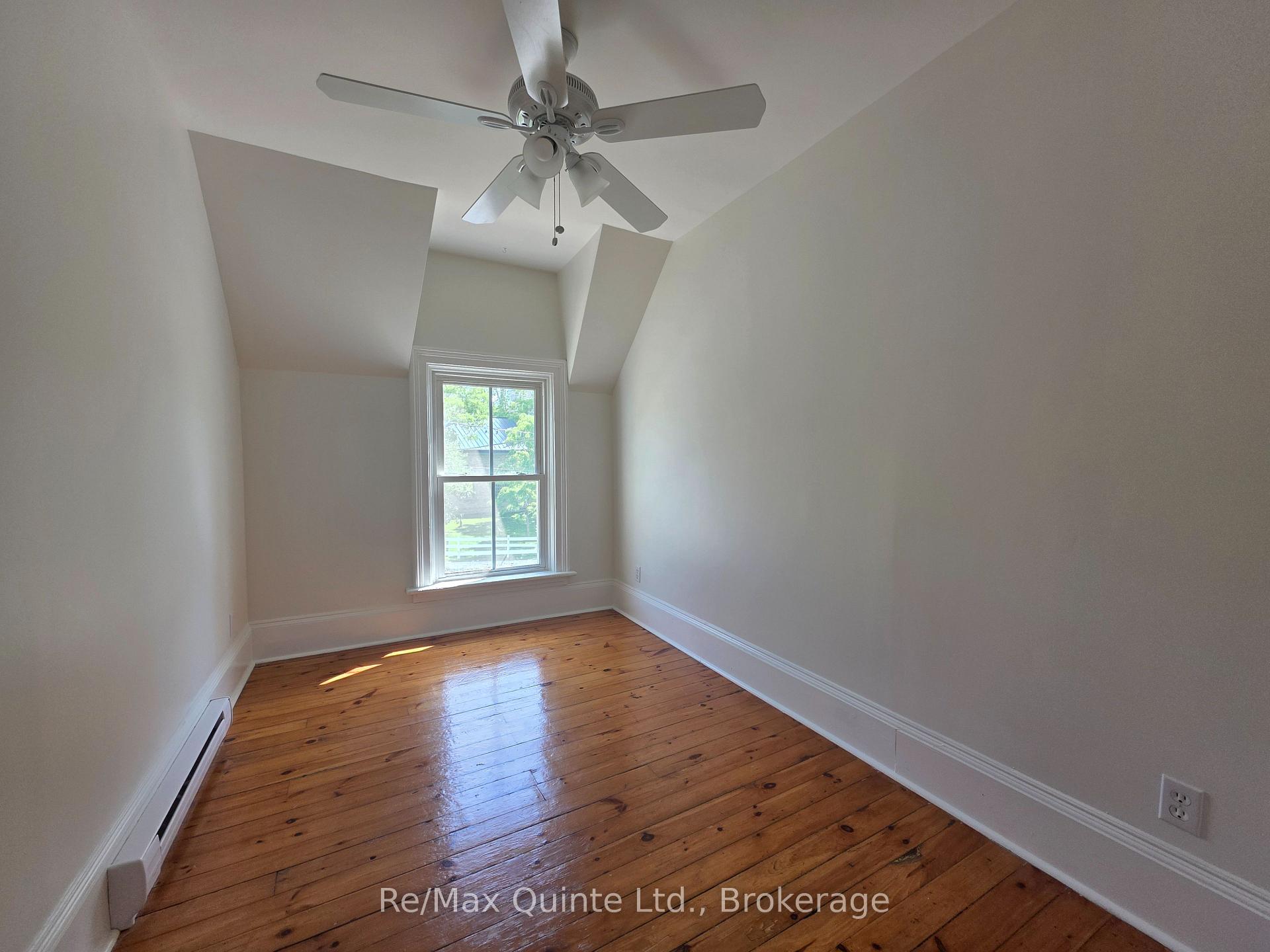 Photo 11 of 83 Union Street, Prince Edward County, Picton — HOMEH