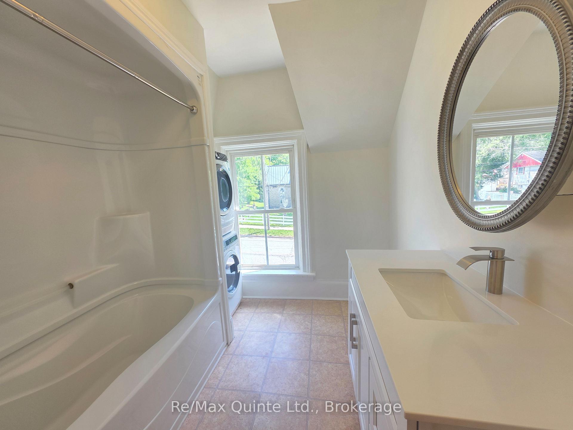 Photo 13 of 83 Union Street, Prince Edward County, Picton — HOMEH