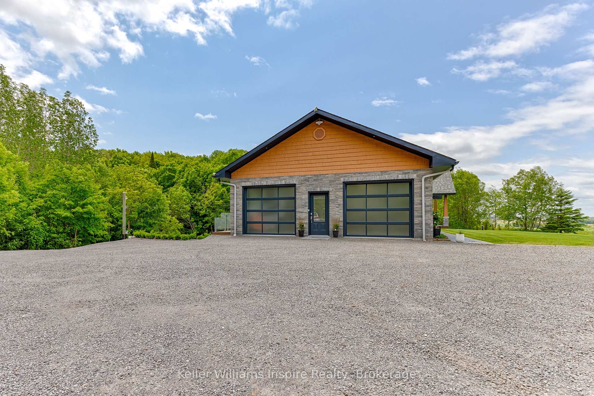 Photo 10 of 402 Lapasse Road, Whitewater Region, Whitewater Region — HOMEH