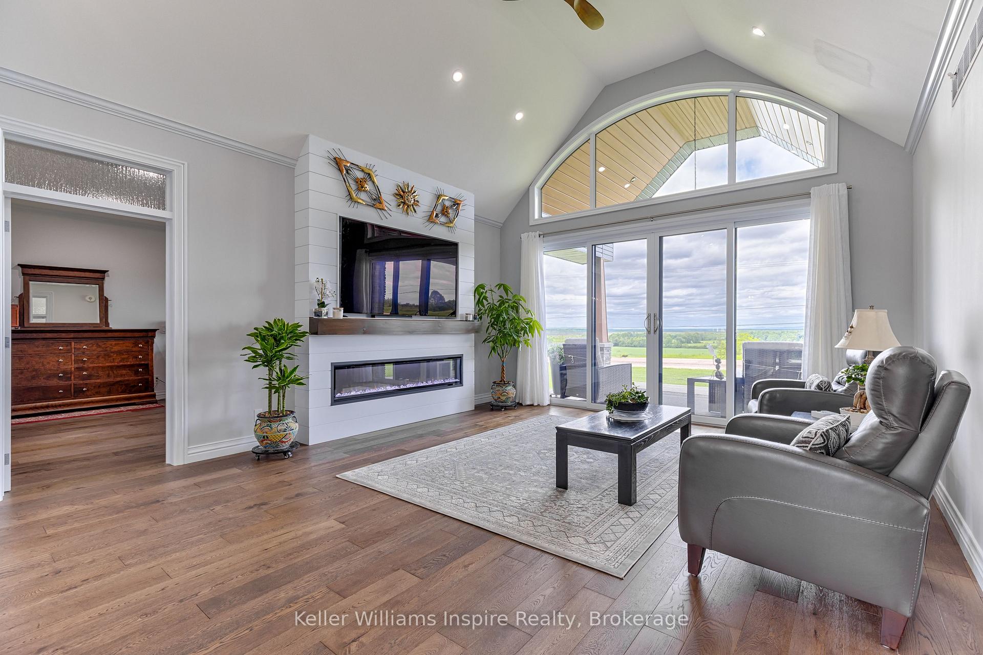 Photo 20 of 402 Lapasse Road, Whitewater Region, Whitewater Region — HOMEH