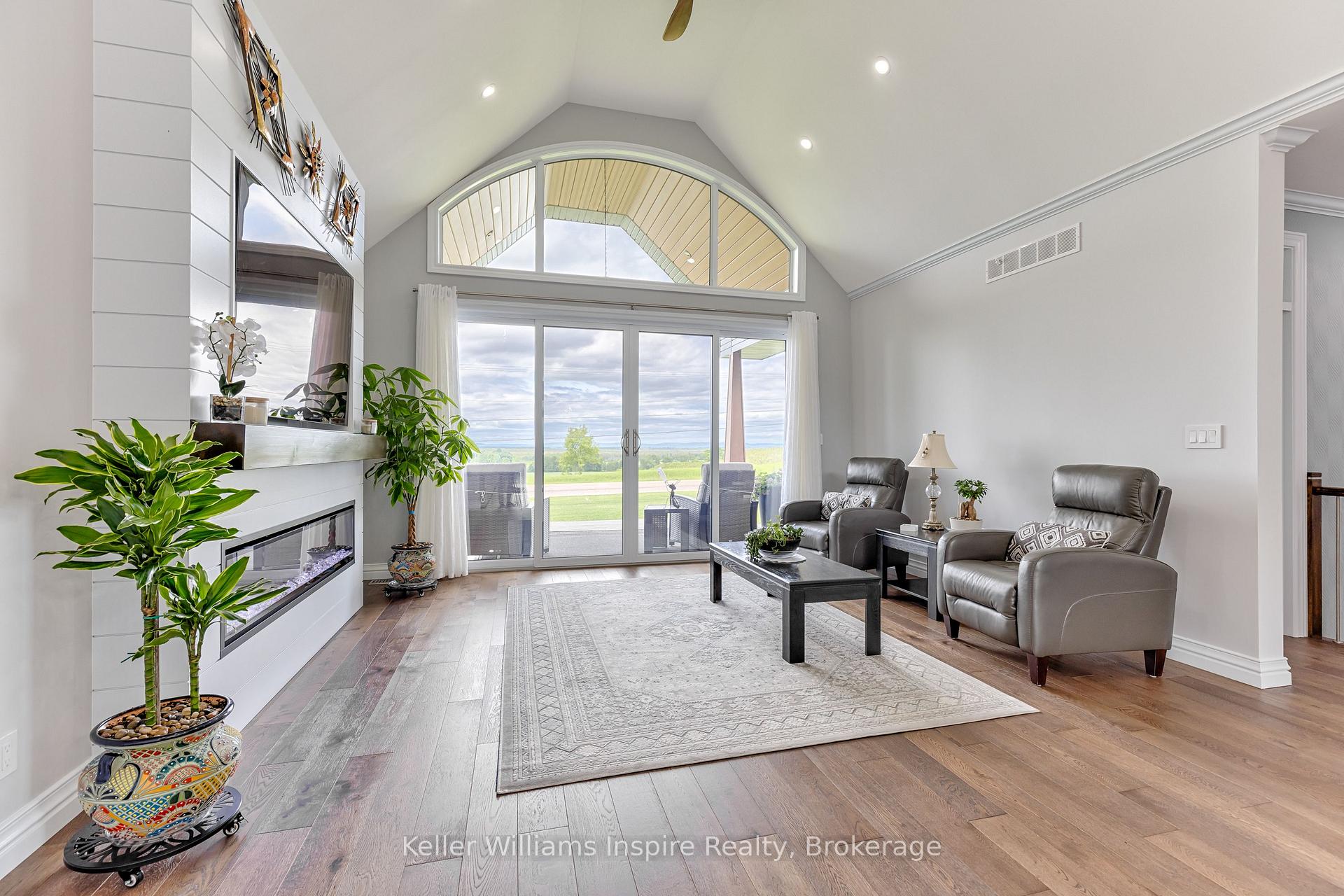 Photo 21 of 402 Lapasse Road, Whitewater Region, Whitewater Region — HOMEH