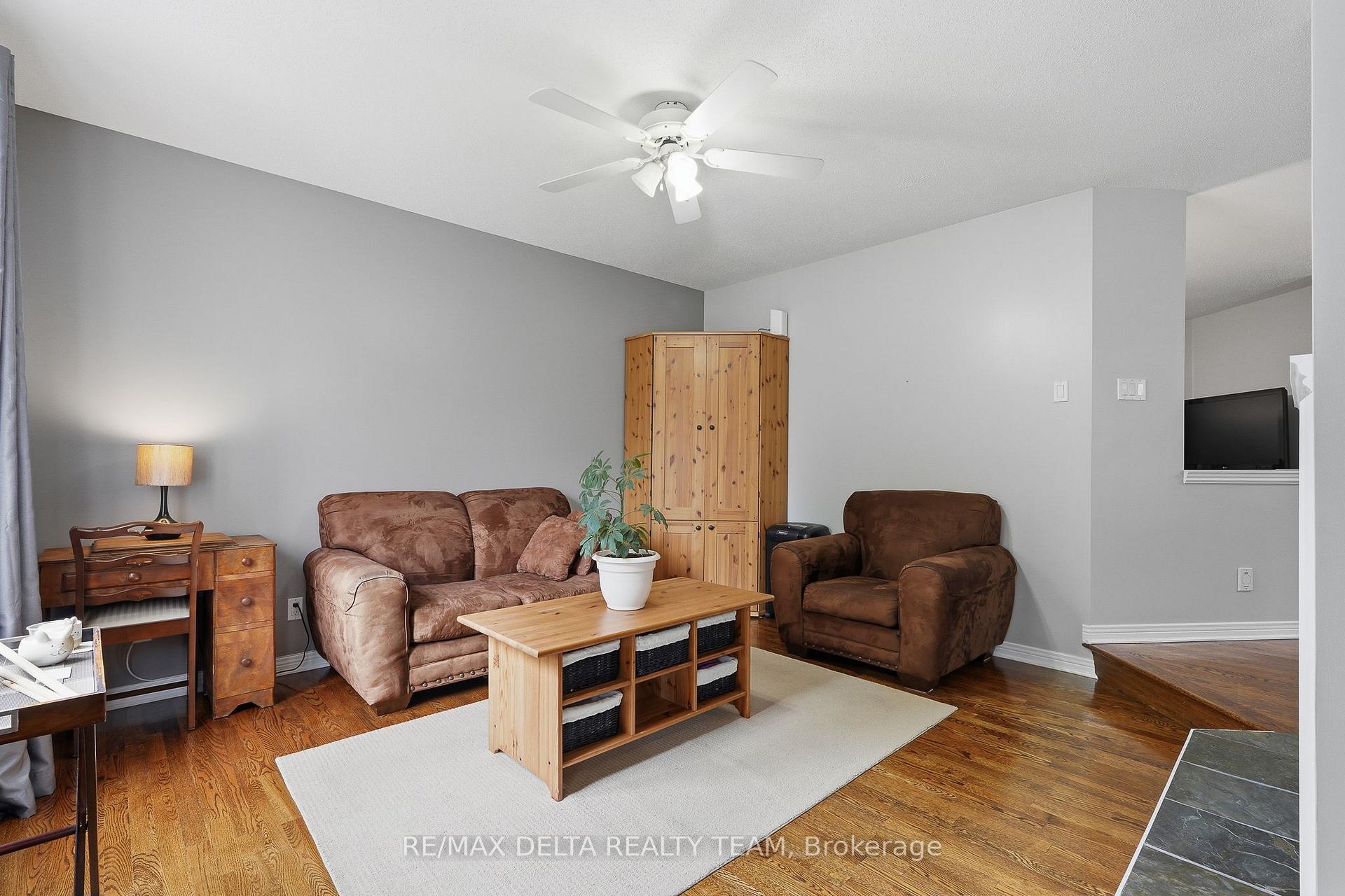 Photo 13 of 1130 Marchant Drive, Ottawa, Avalon East — HOMEH