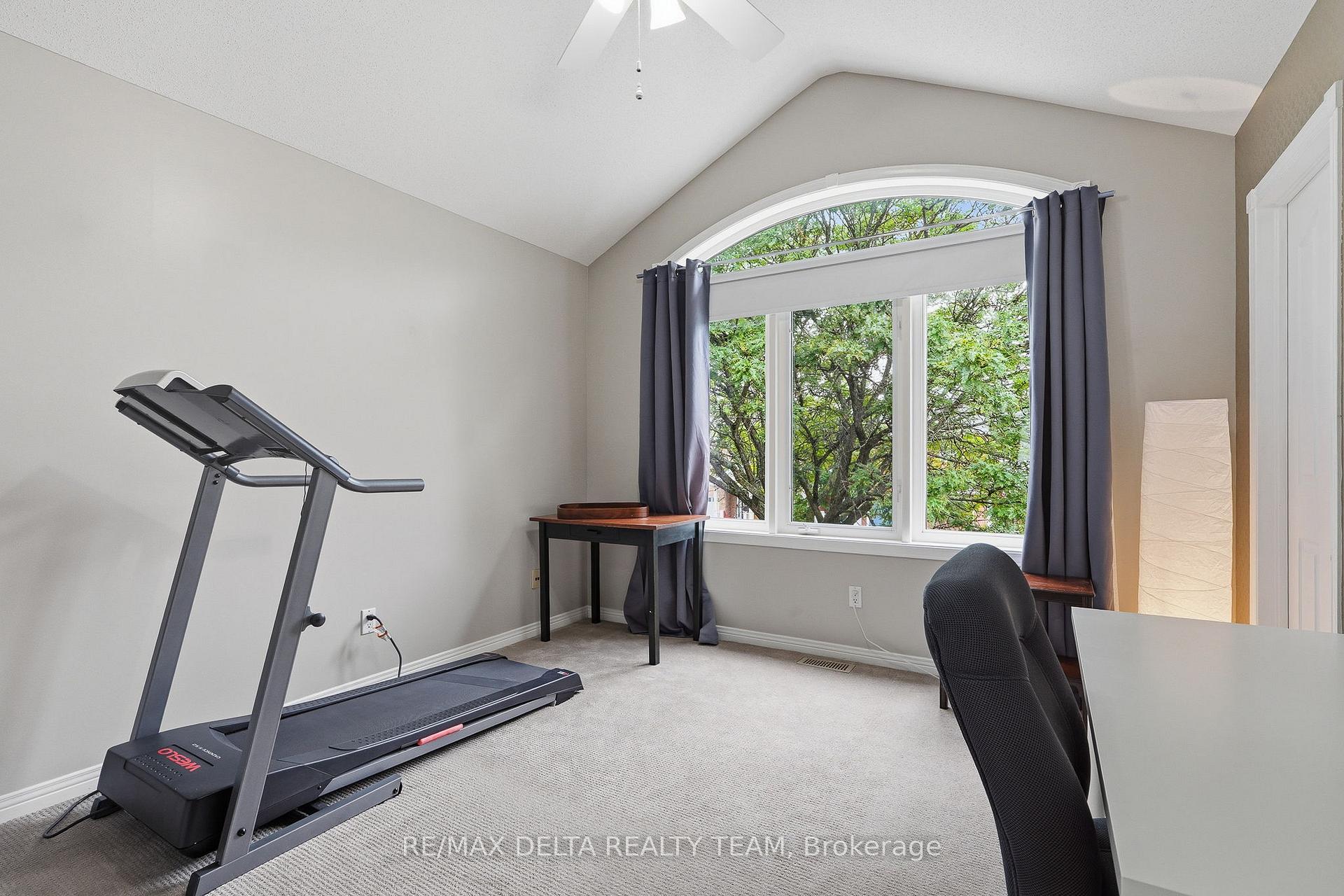 Photo 23 of 1130 Marchant Drive, Ottawa, Avalon East — HOMEH