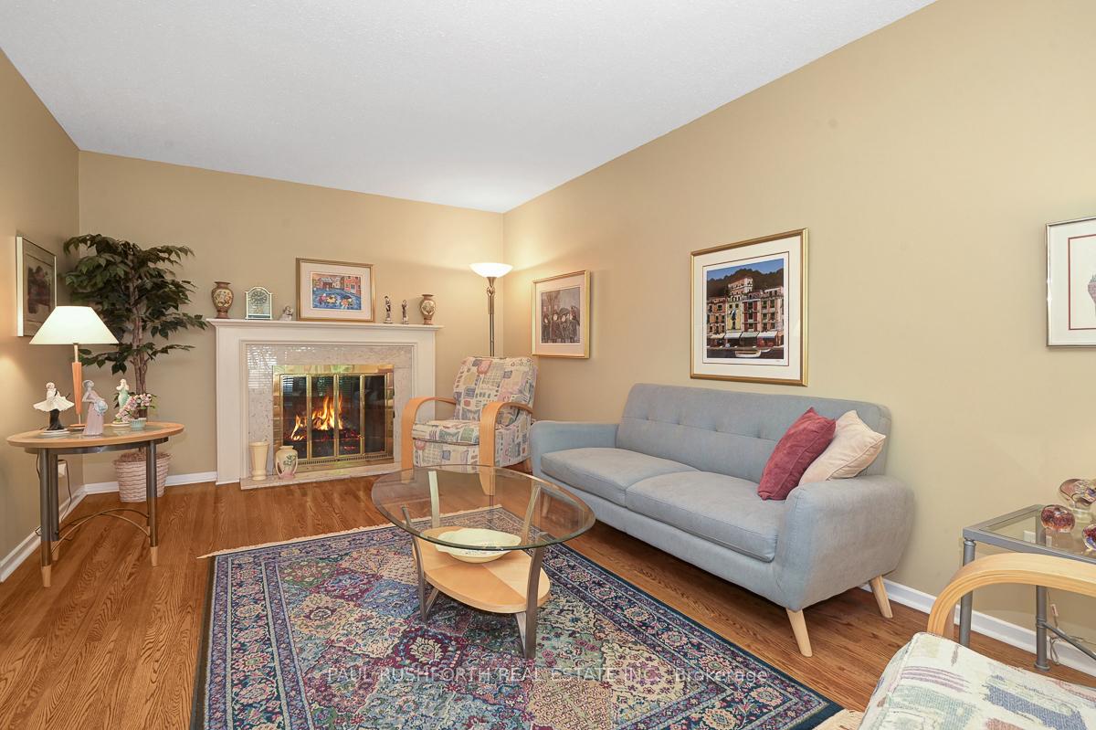 Photo 6 of 10 Cosburn Avenue, Ottawa, Arlington Woods — HOMEH