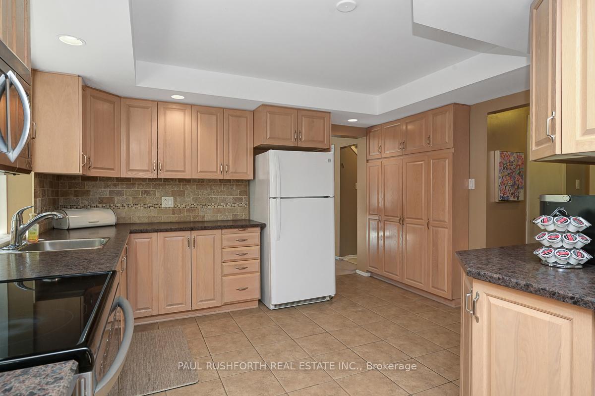 Photo 12 of 10 Cosburn Avenue, Ottawa, Arlington Woods — HOMEH