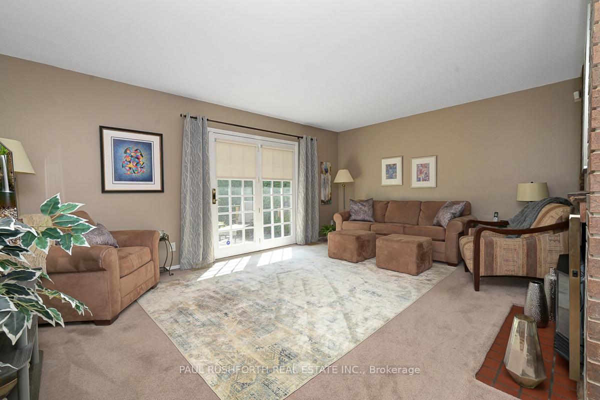 Photo 14 of 10 Cosburn Avenue, Ottawa, Arlington Woods — HOMEH