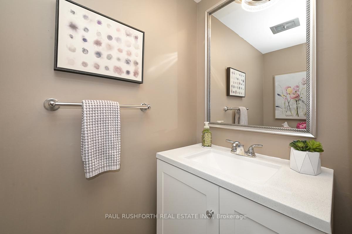 Photo 17 of 10 Cosburn Avenue, Ottawa, Arlington Woods — HOMEH