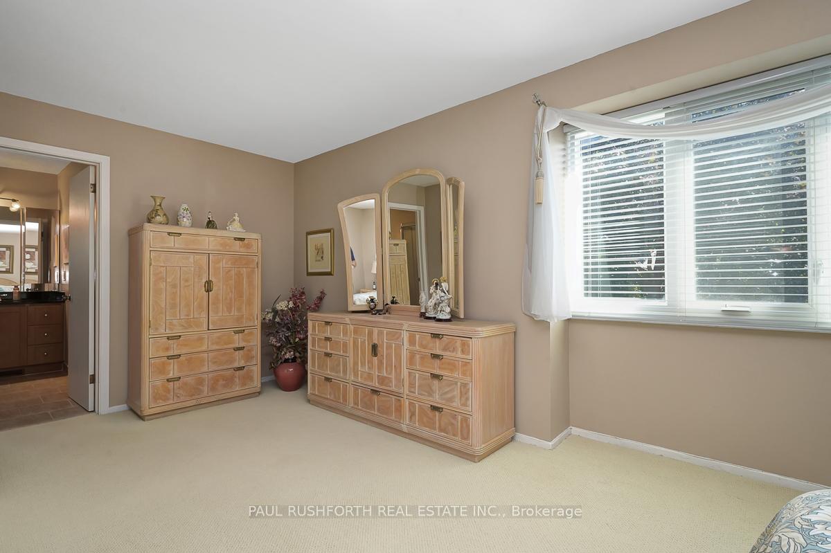 Photo 20 of 10 Cosburn Avenue, Ottawa, Arlington Woods — HOMEH