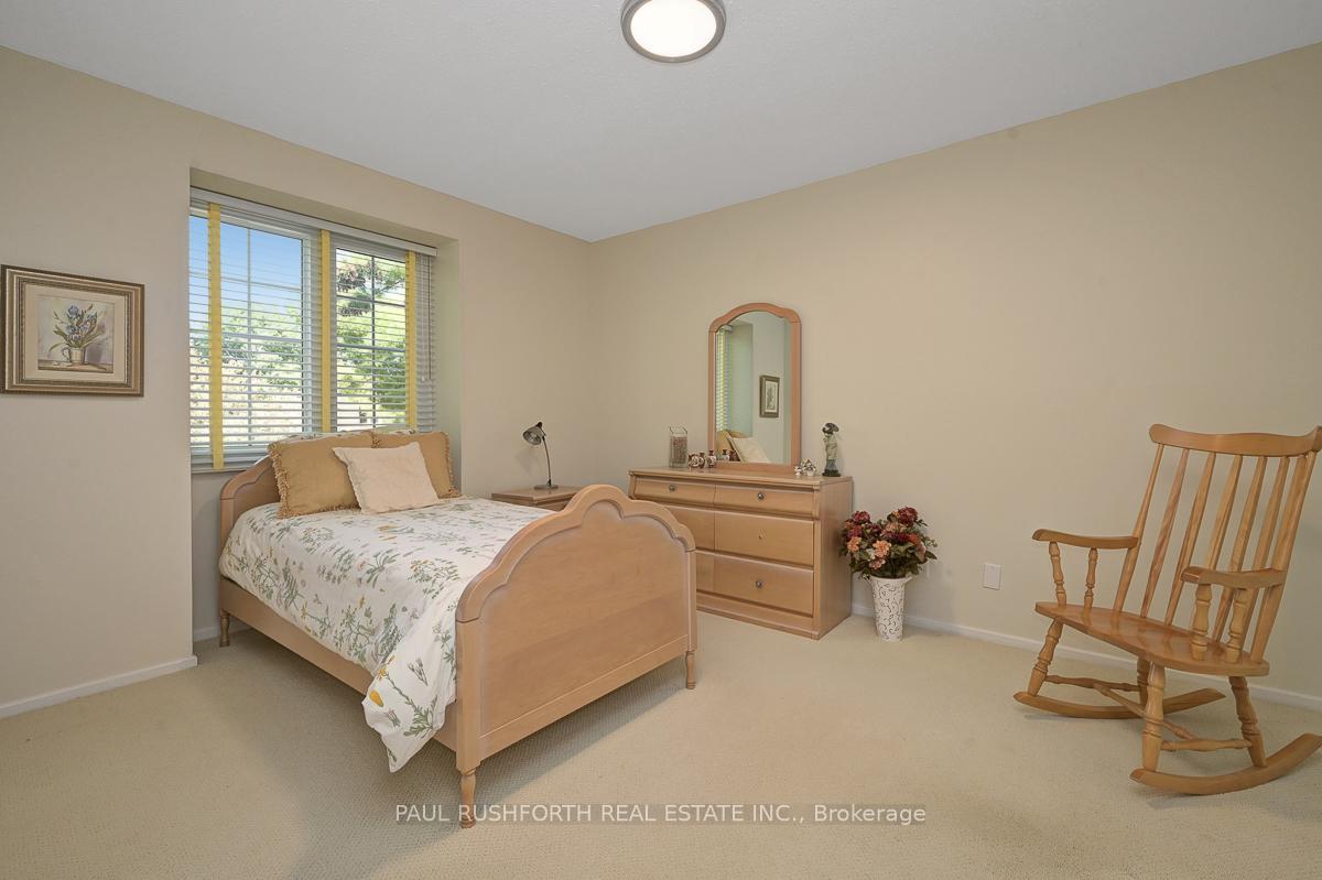 Photo 22 of 10 Cosburn Avenue, Ottawa, Arlington Woods — HOMEH