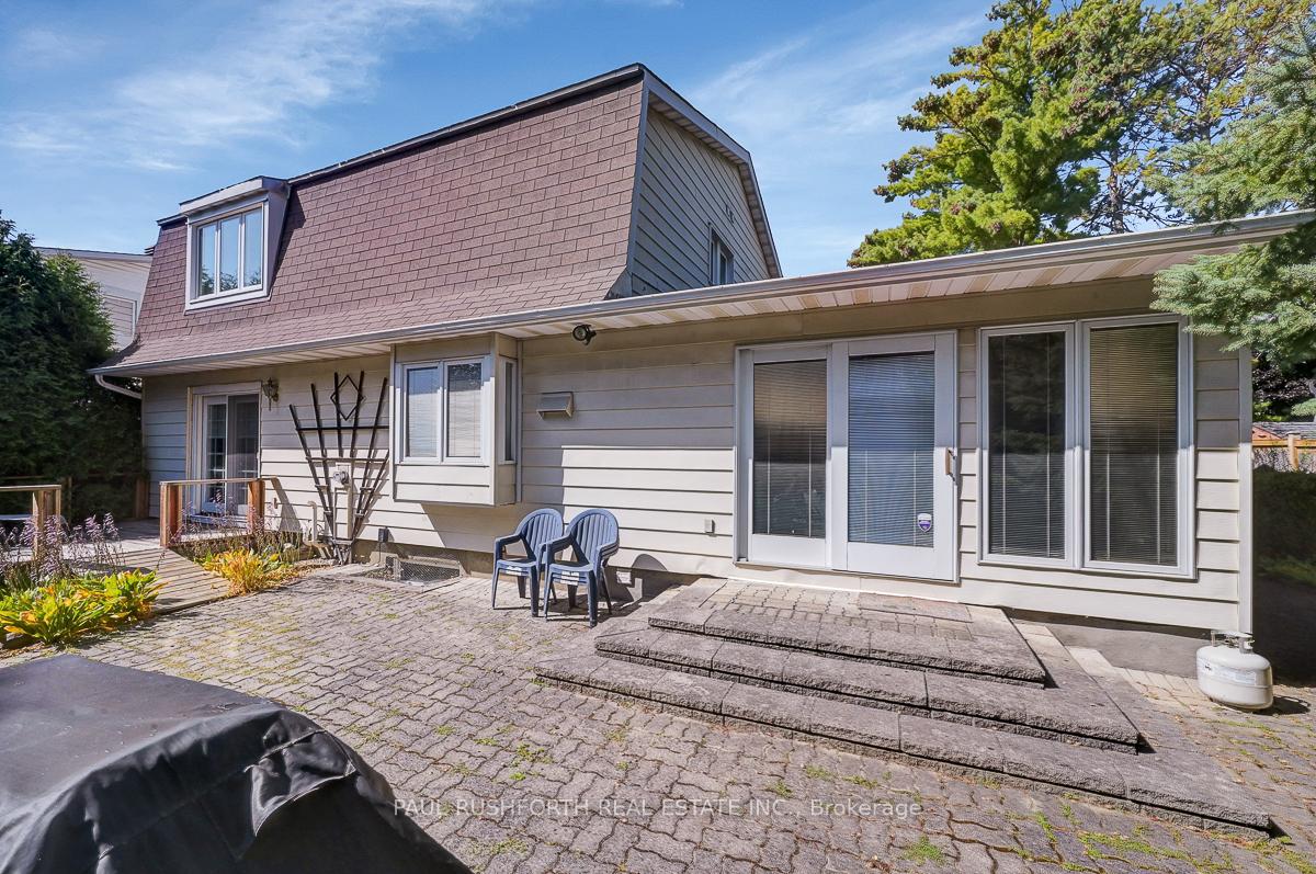 Photo 33 of 10 Cosburn Avenue, Ottawa, Arlington Woods — HOMEH