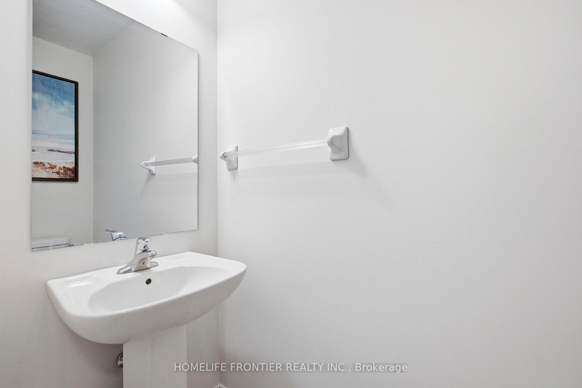 Photo 12 of 80 Walter Proctor Road, East Gwillimbury, Sharon — HOMEH